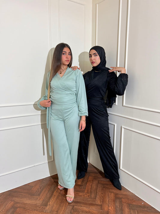 Midnight glamour set in mint green