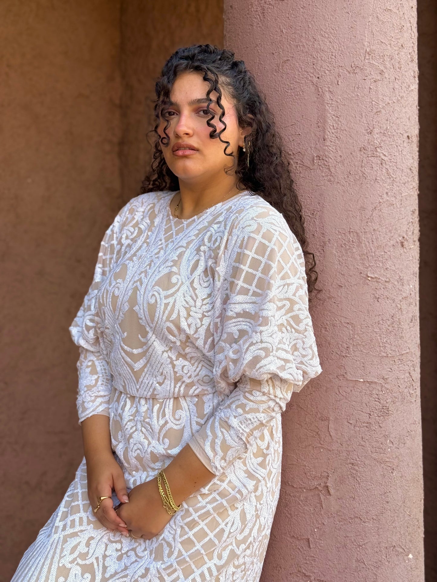 Luna glow dress in white
