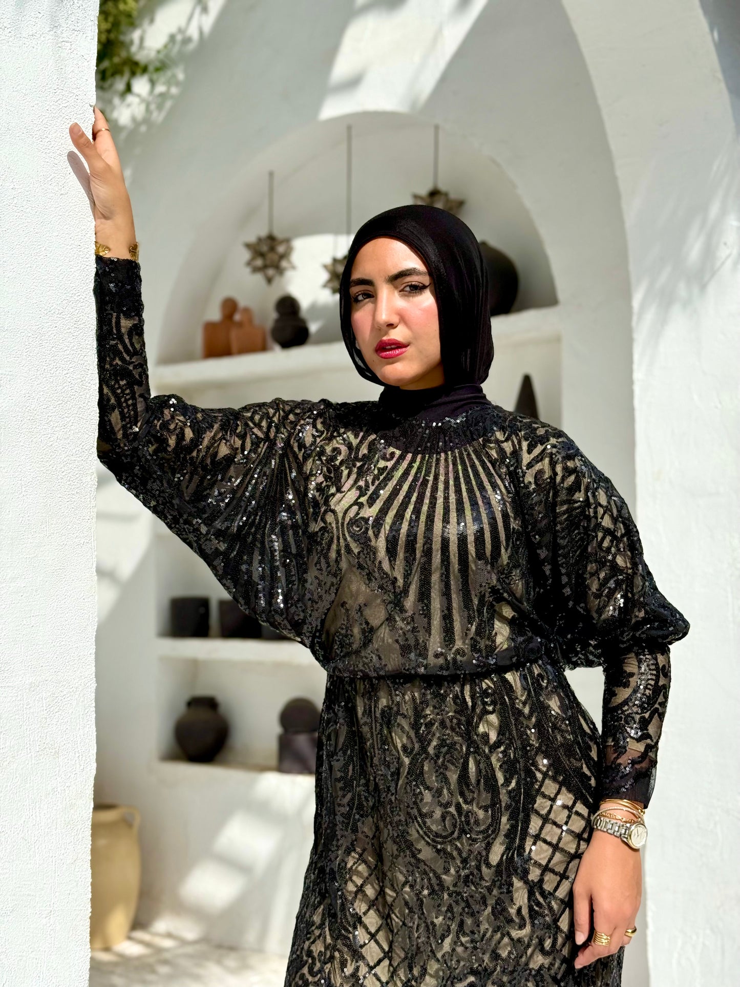 Luna glow dress in black