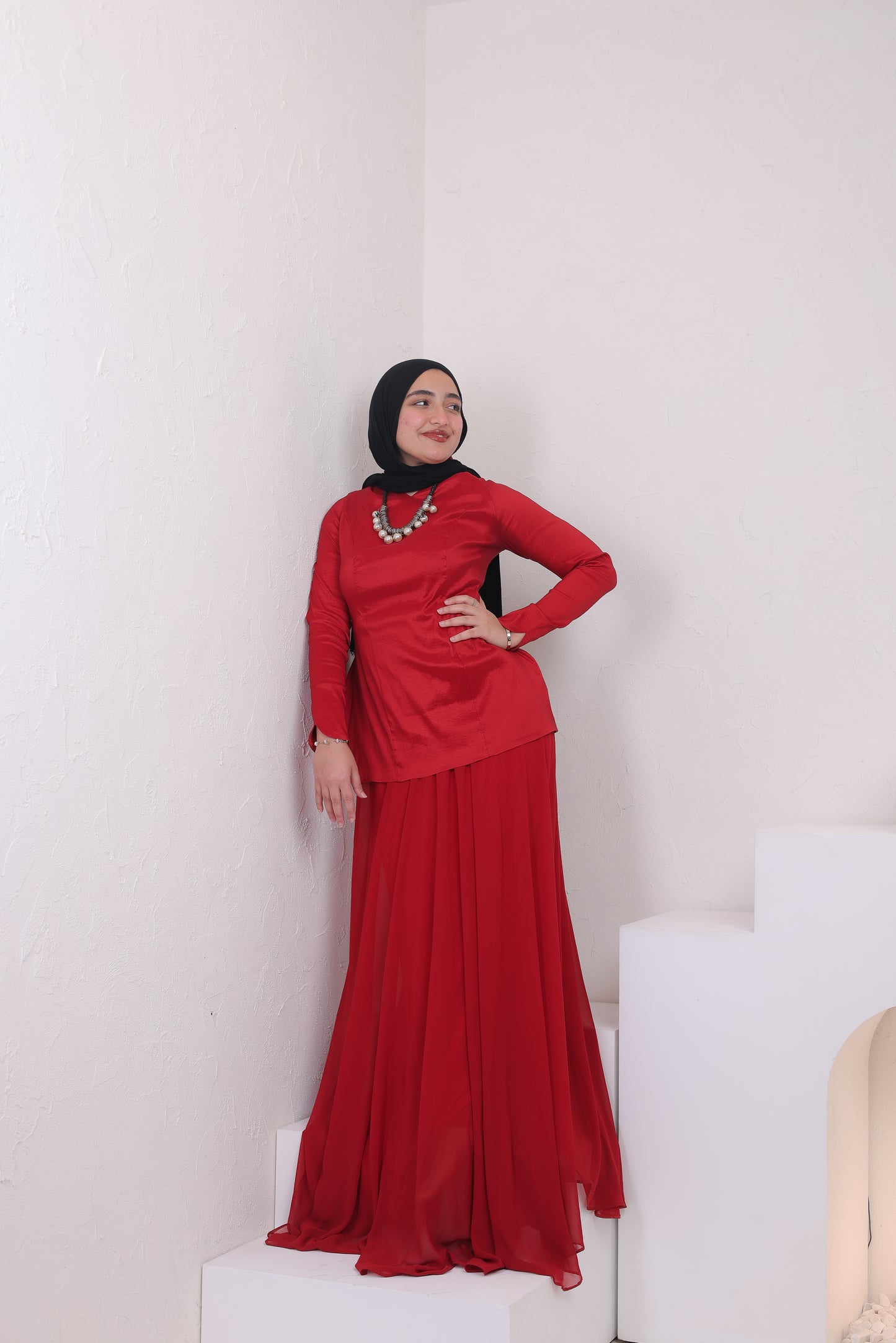 Nova dress in red