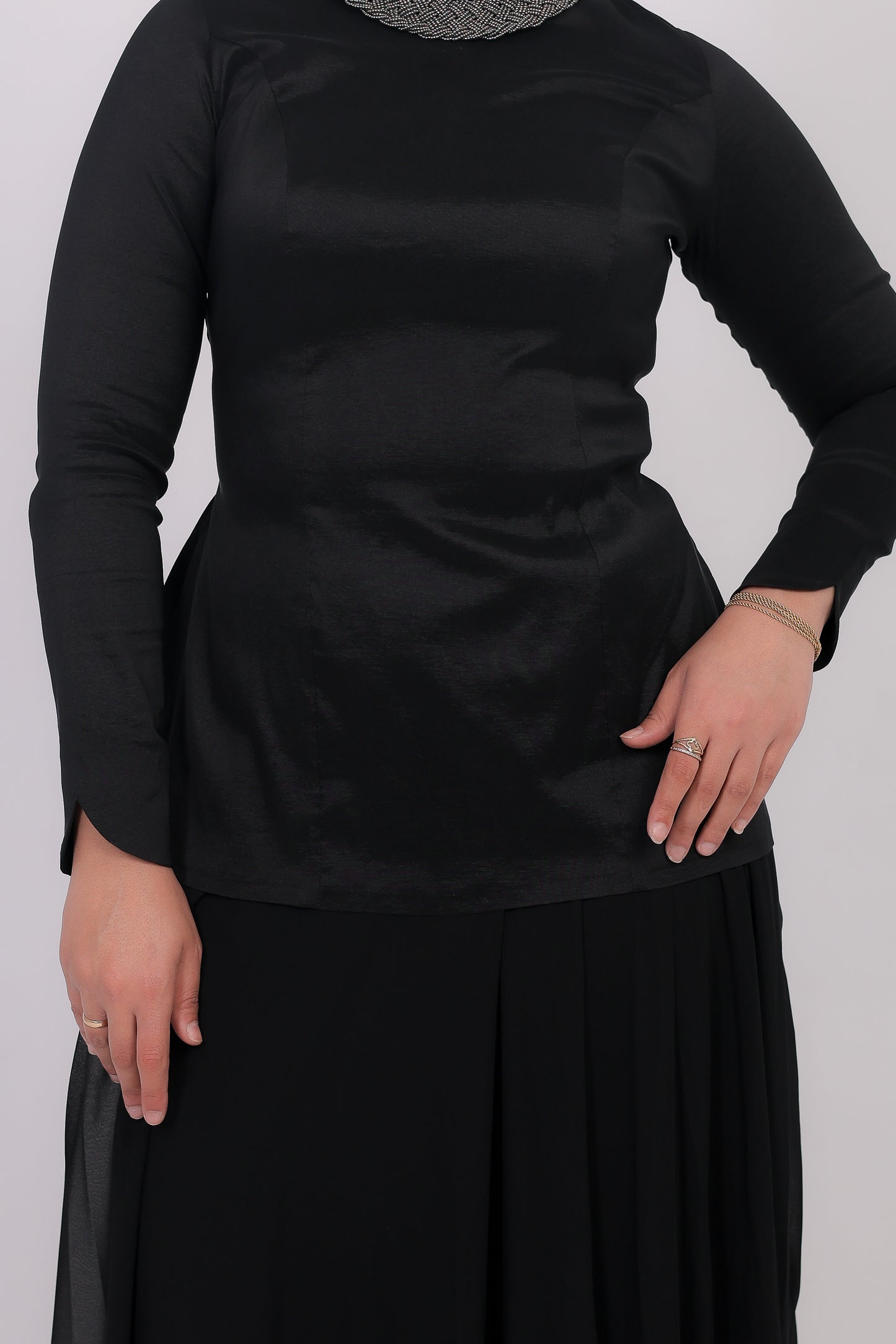 Nova taffeta dress in black