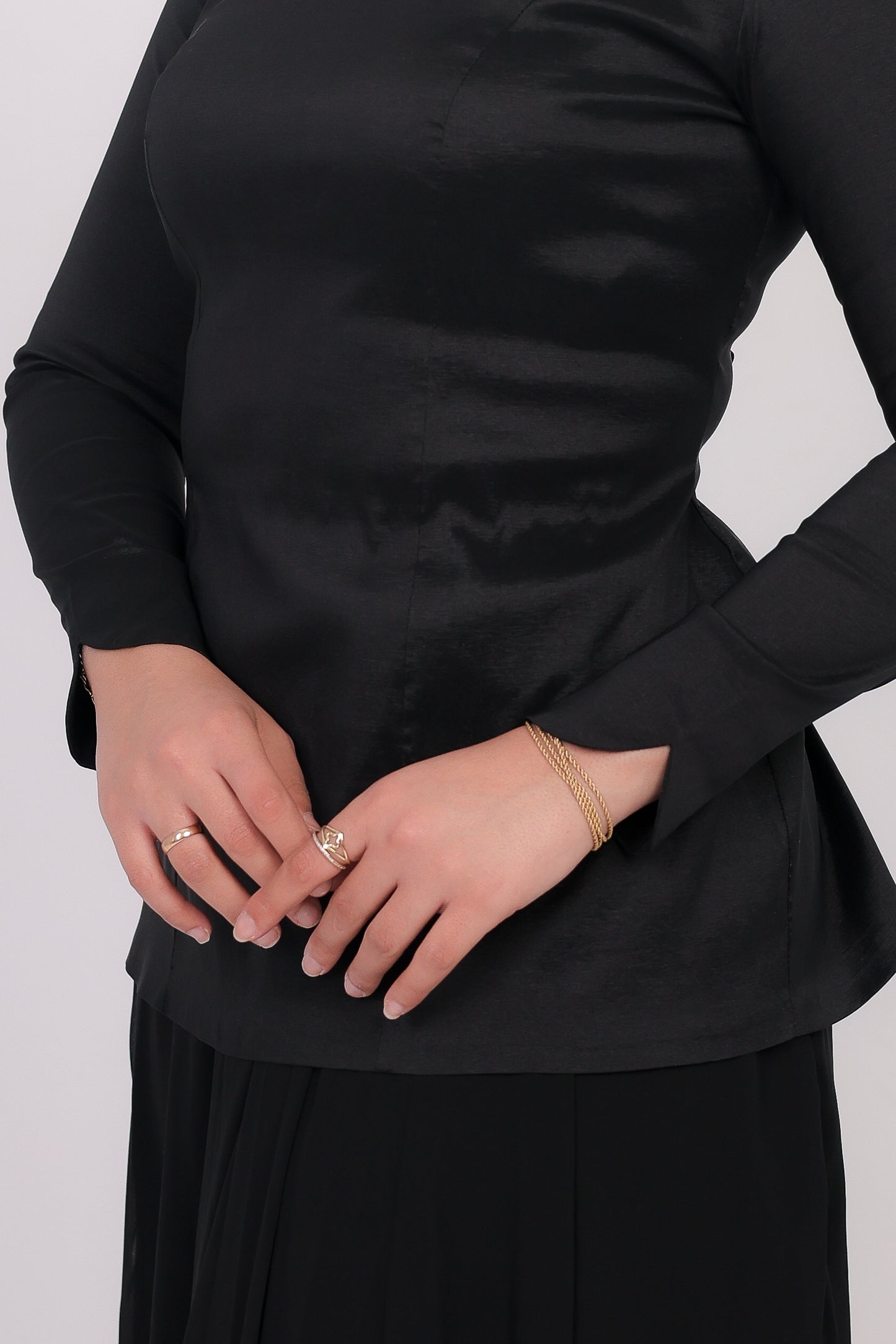 Nova taffeta dress in black