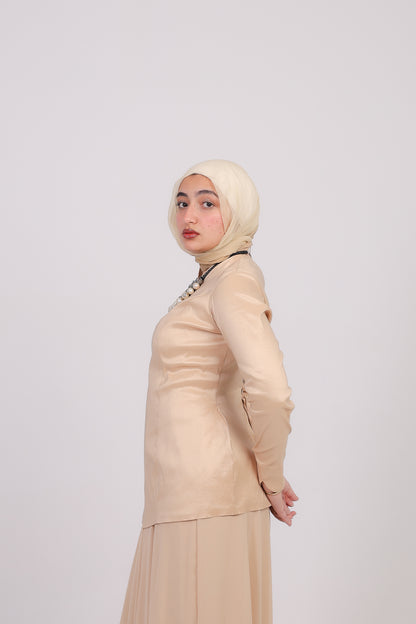 Nova dress in gold