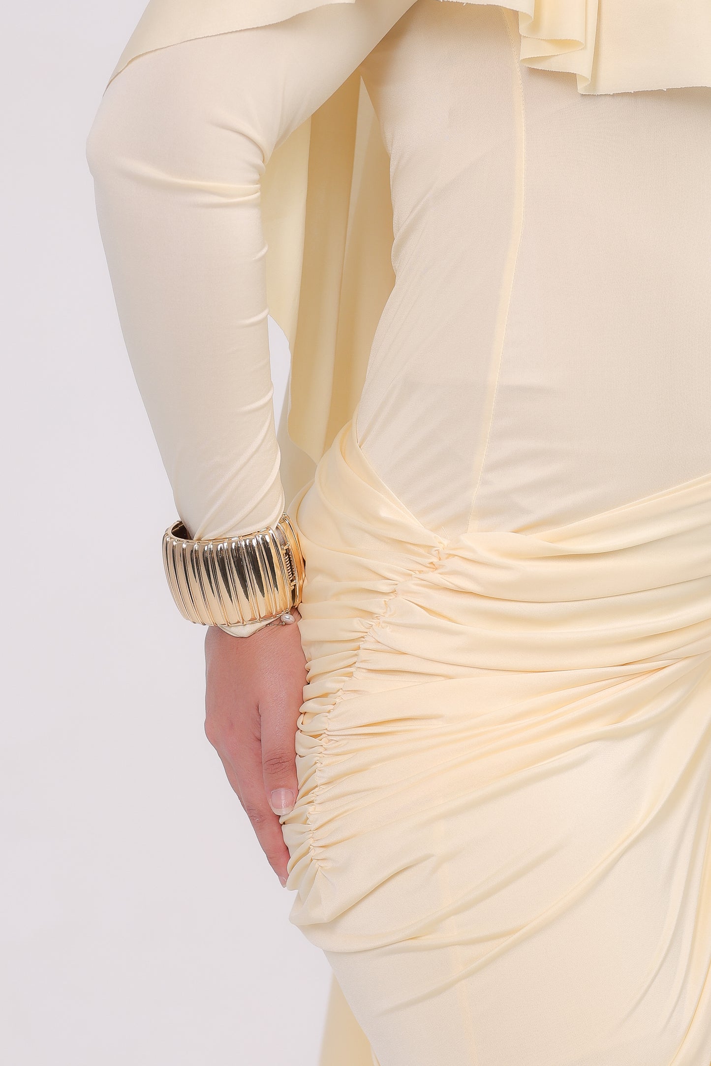 Labella dress in butter yellow