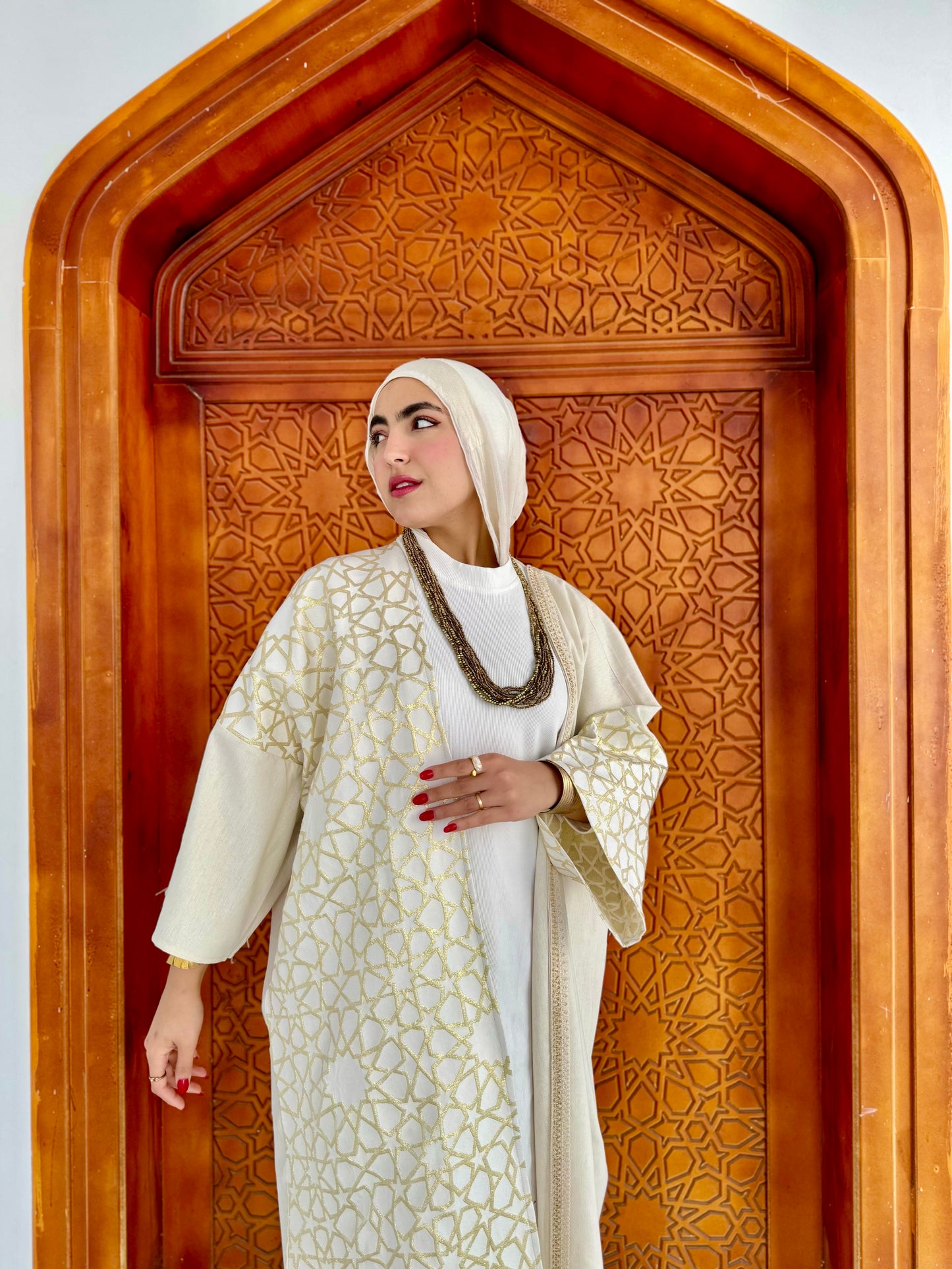 Hussein Abaya