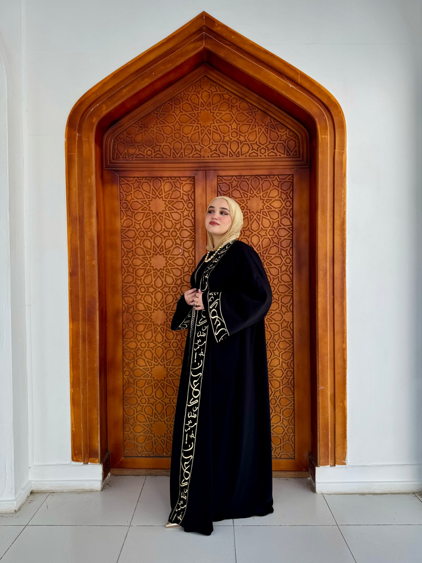 Al -hussein abaya عبايه الحسين/مصر