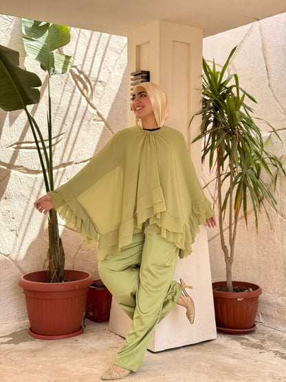 Raffyelo jumbsuit in pistachio