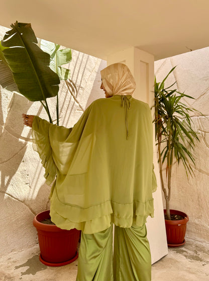 Raffyelo jumbsuit in pistachio
